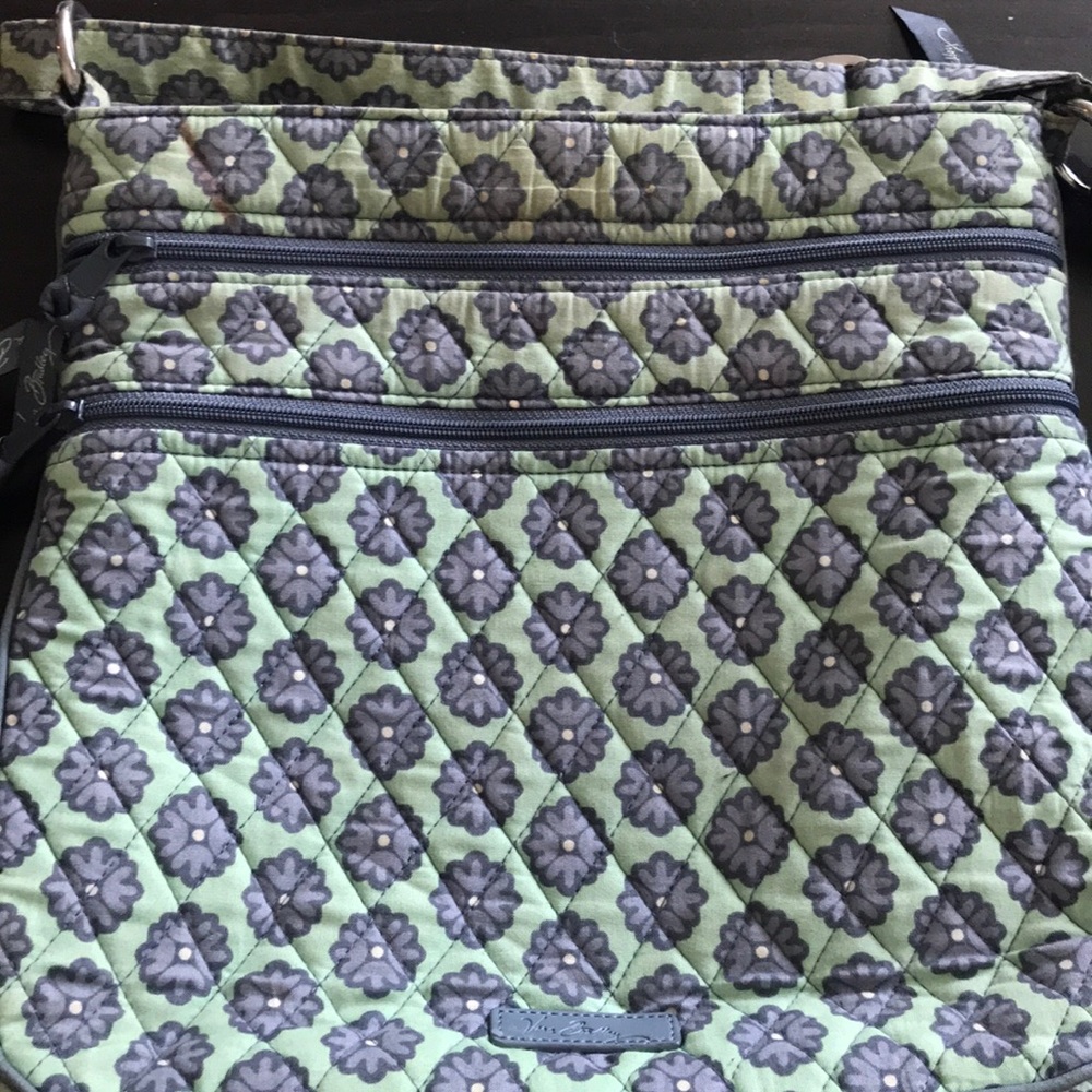 Vera Bradley Nomadic Flower triple zipper purse